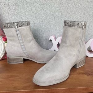 Ankle boots grey, new shoedazzle size 7.5